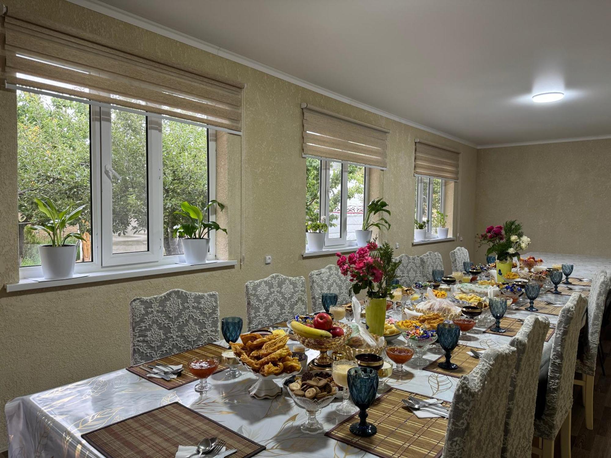 Guesthouse Gulmira Bokonbayevo Extérieur photo
